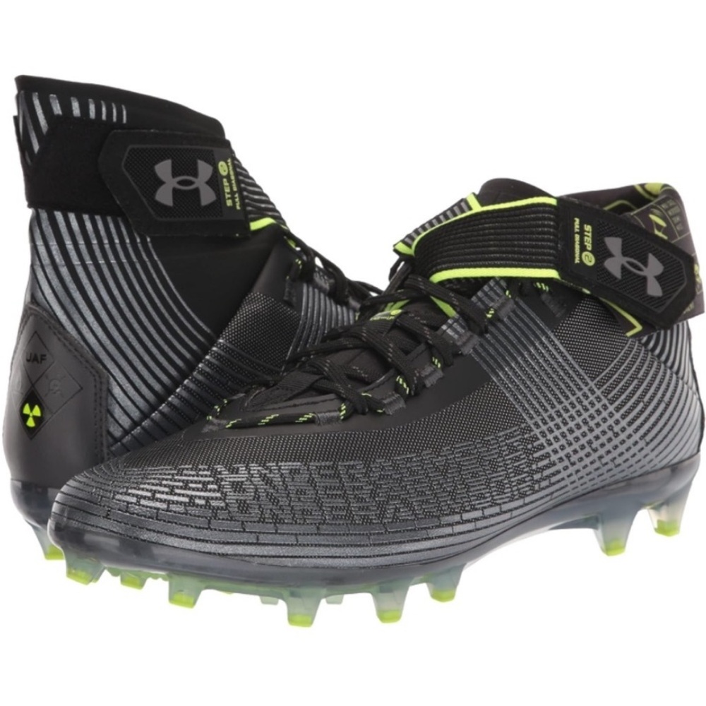 Under Armour Highlight MC Black
Football Cleats NWT